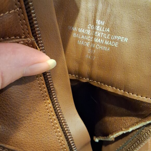 GBG Los Angeles Brown Boots NWOT High Heeled Combat Size 10M - Picture 13 of 13